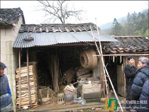 天诚测绘部：济南历城区华山项目概况及说明