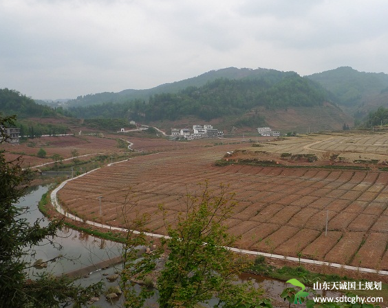 六枝特区农土地确权工作有序推进
