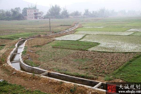 吉木萨尔县结合实际制定方案掀起农田水利建设热潮